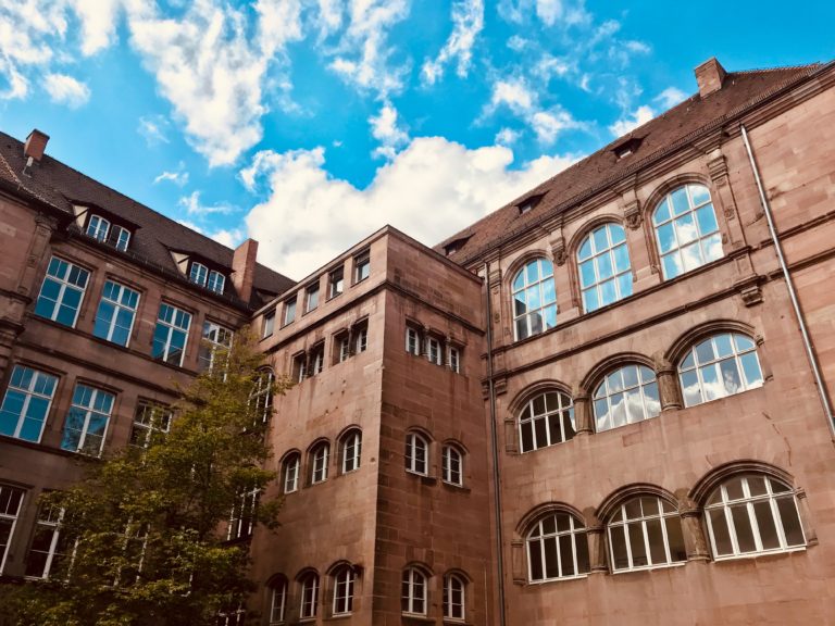 Beitritt zum StudOn-Kurs „Mikroökonomie und Spieltheorie“ im WS 2025/26